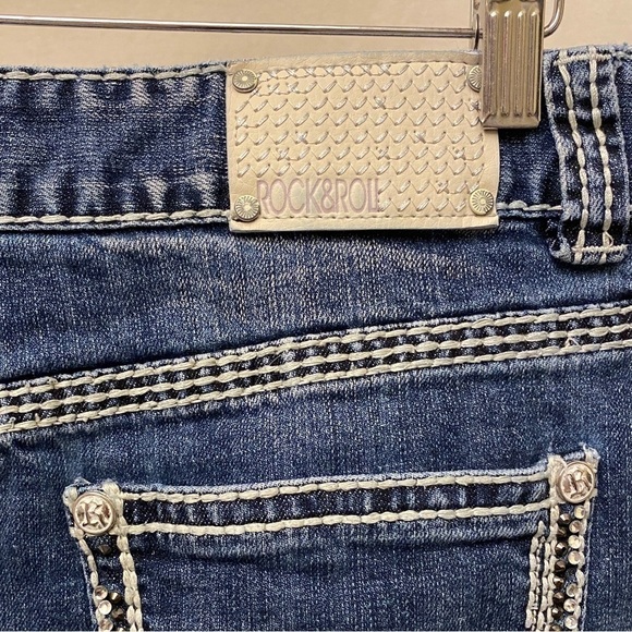 Rock & Roll Cowgirl 30 (11) Denim Mini Skirt Embellished Logo Stretch Low Rise - Picture 5 of 13